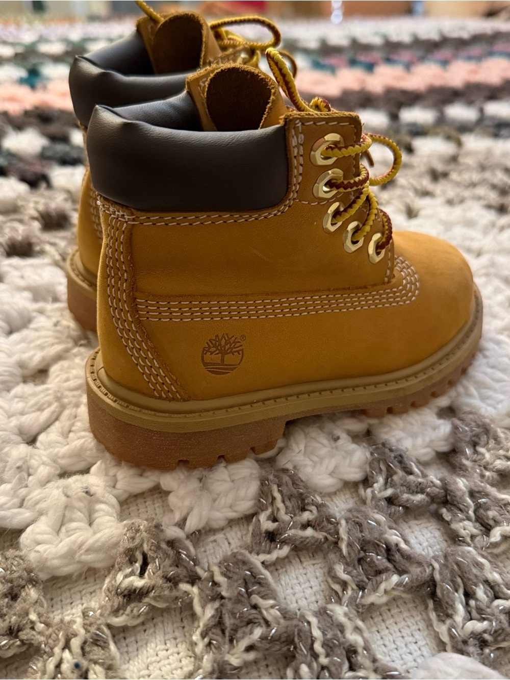 Timberland Wheat/Tan Kids Lace-Up Hiking Boots - Picture 3 of 5